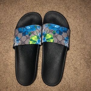 Women’s used Gucci slides. Size 9.